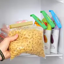 HAY Paquet Food & Bag Clips Set of 20 | Airtight Seal Clips | Kitchen