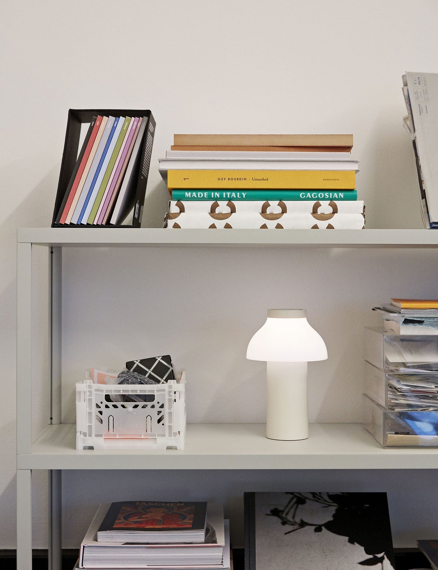 PC Portable Lamp (White)